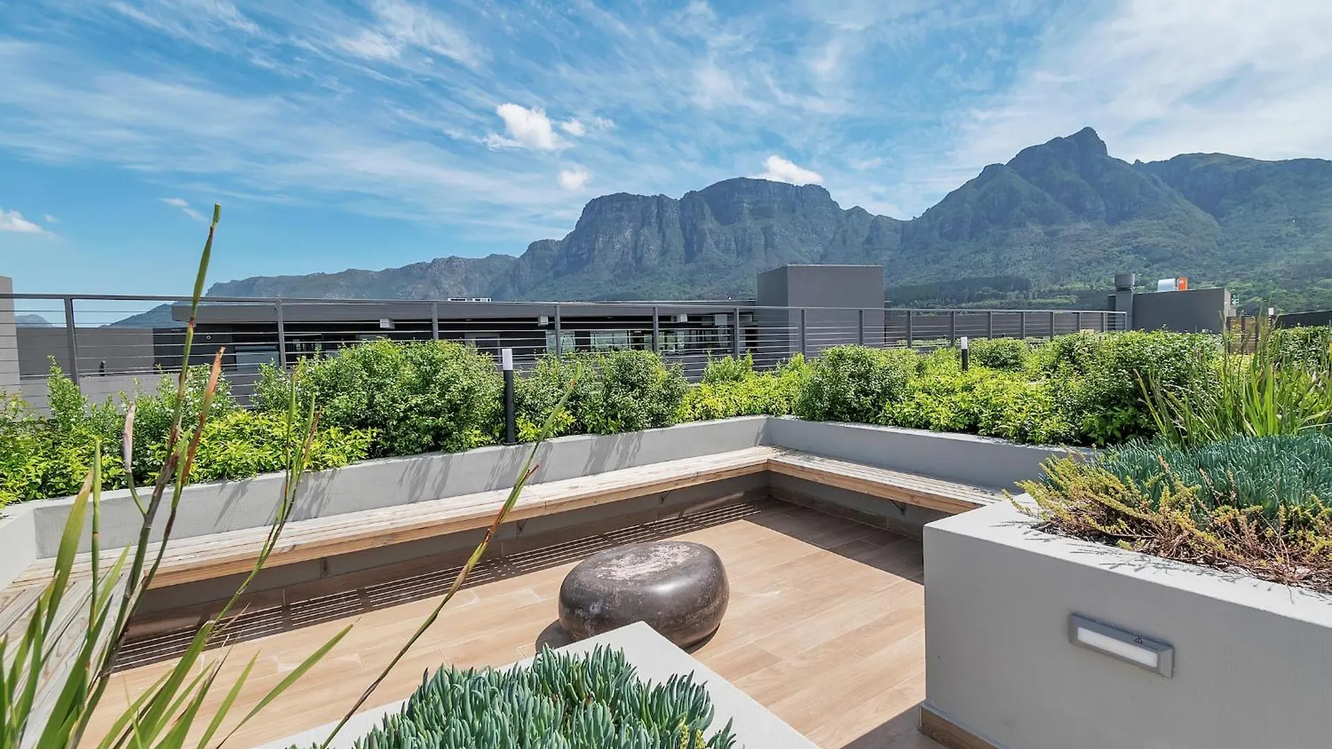 Newlands Peak 602 Apartment Cape Town